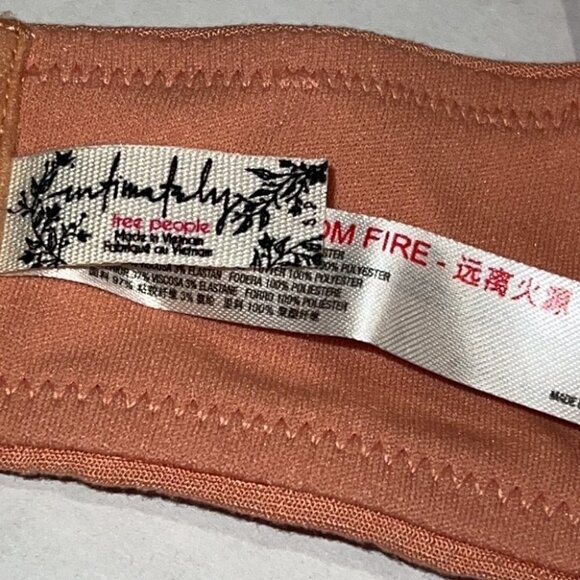 Intimately FP Suri Stretch Woven V-neck Bralette in Canyon moon size Small - Picture 9 of 14